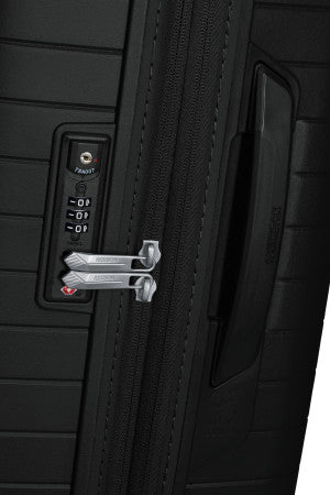 American Tourister Fastforward Expandable Cabin Suitcase - Black