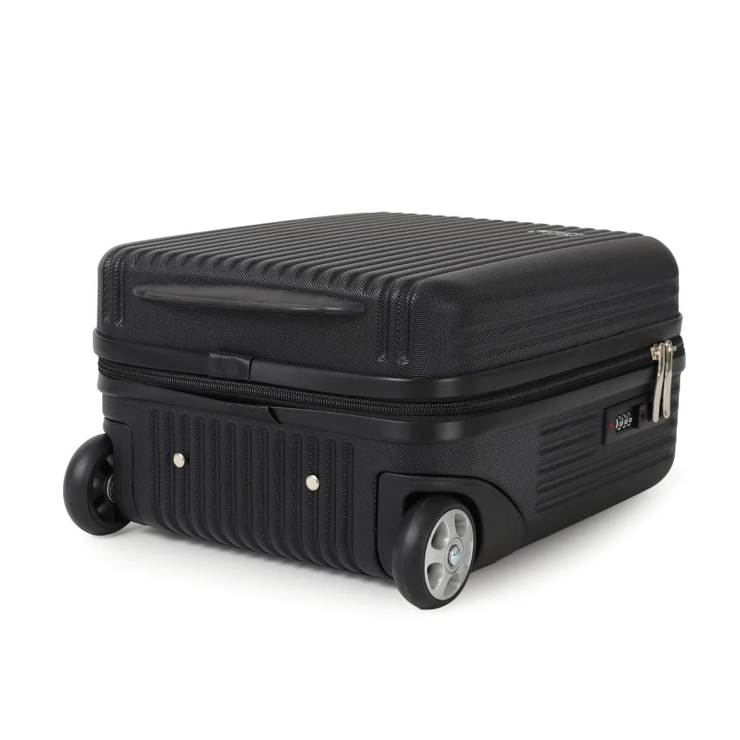CabinFly 40x30x20cm Ryanair Under Seat Cabin Wheeled Suitcase.