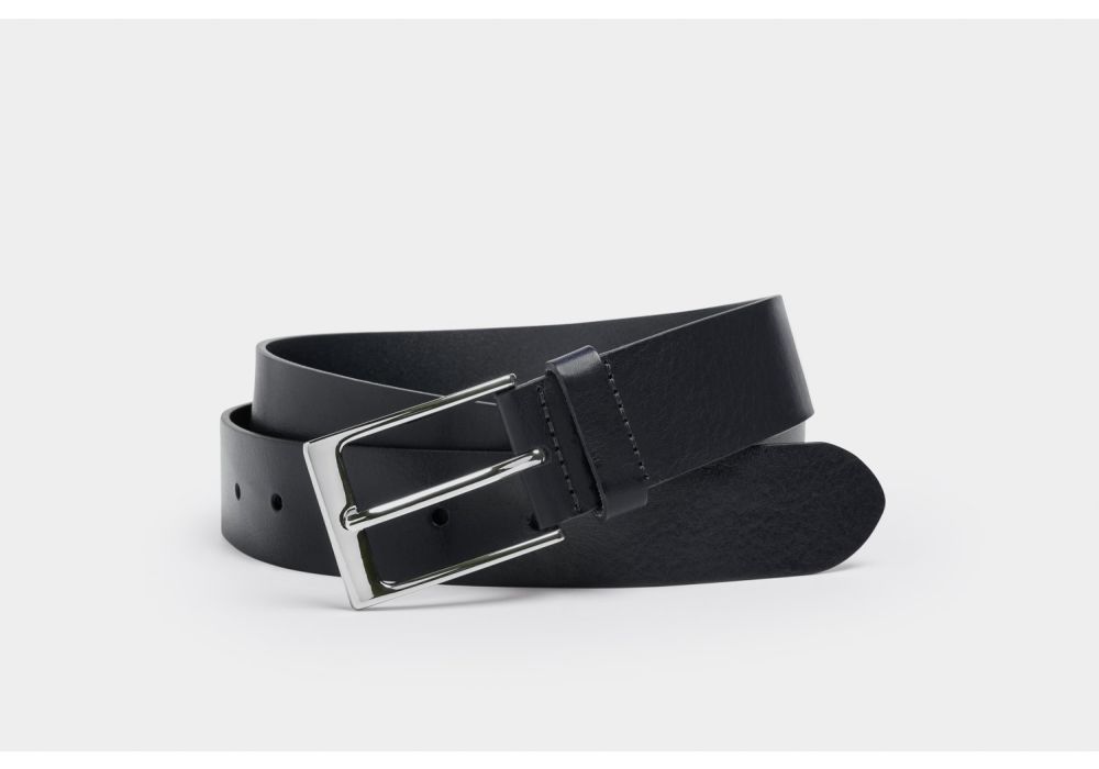 Black Leather Belt with a silver buckle at carews Limerick