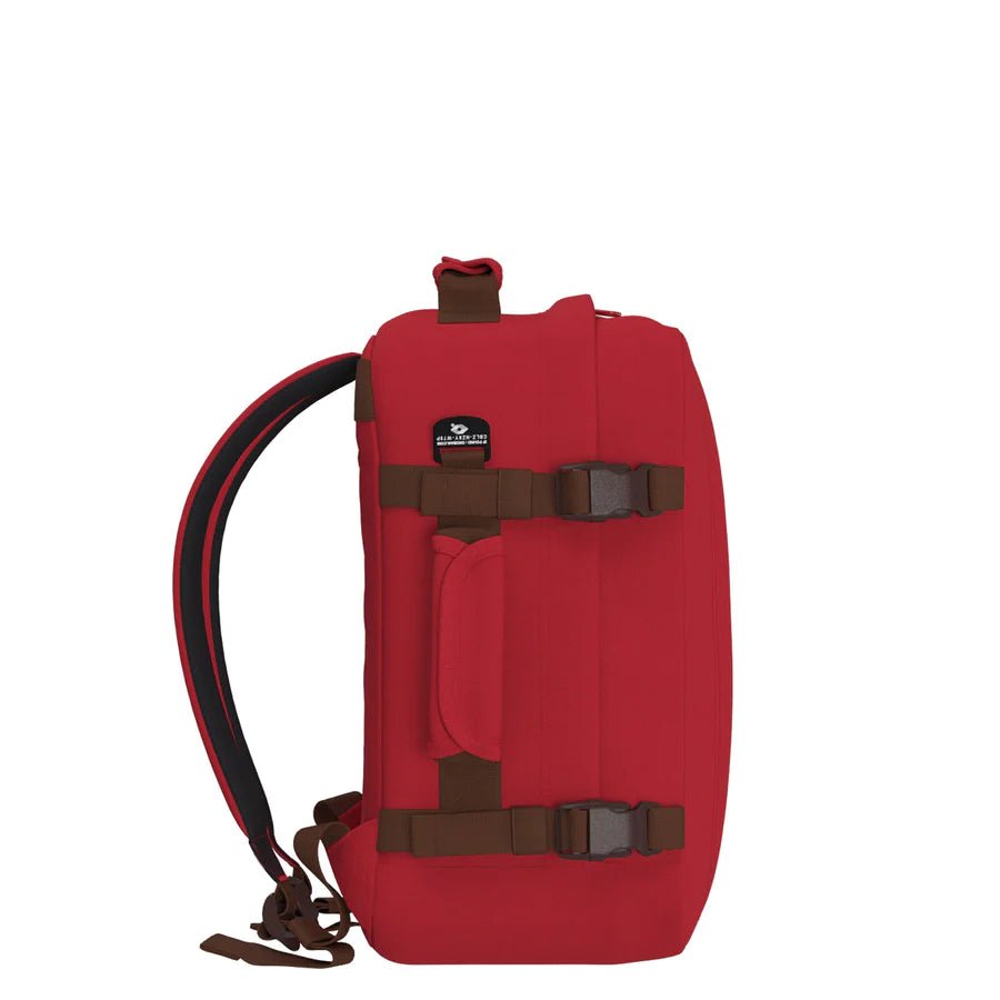 CabinZero Classic 28L Exterior Features