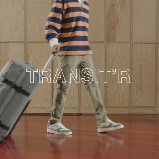 Eastpak Tranverz – Große Reisetasche mit Rollen